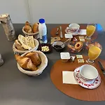 Chez Stephanie Et Sylvain فندق مبيت وإفطار