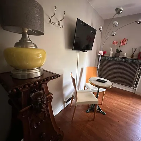 Chez Stephanie Et Sylvain فندق مبيت وإفطار 3*