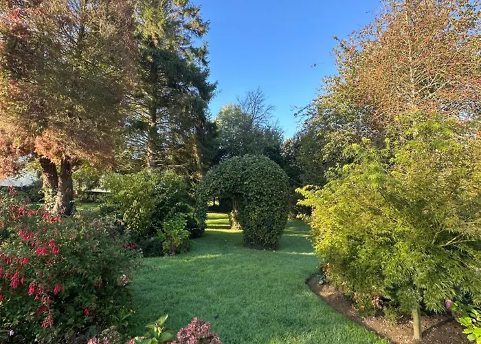 Chez Stephanie Et Sylvain Bed & Breakfast Le Mesnil-Villeman